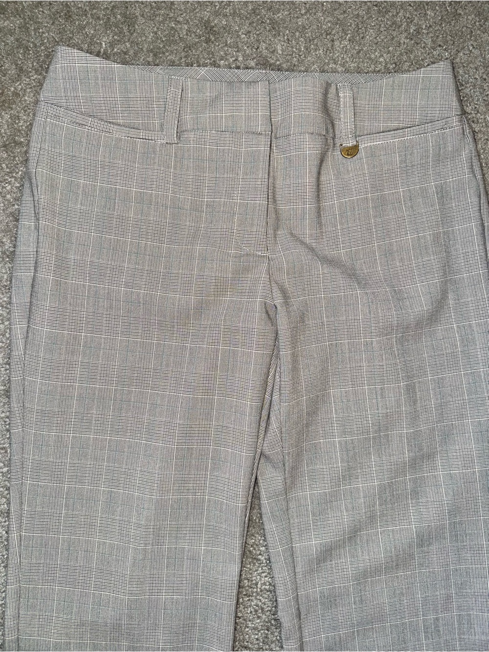 New York & Company Gray Plaid Flare Pants 4 Tall - Picture 3 of 11